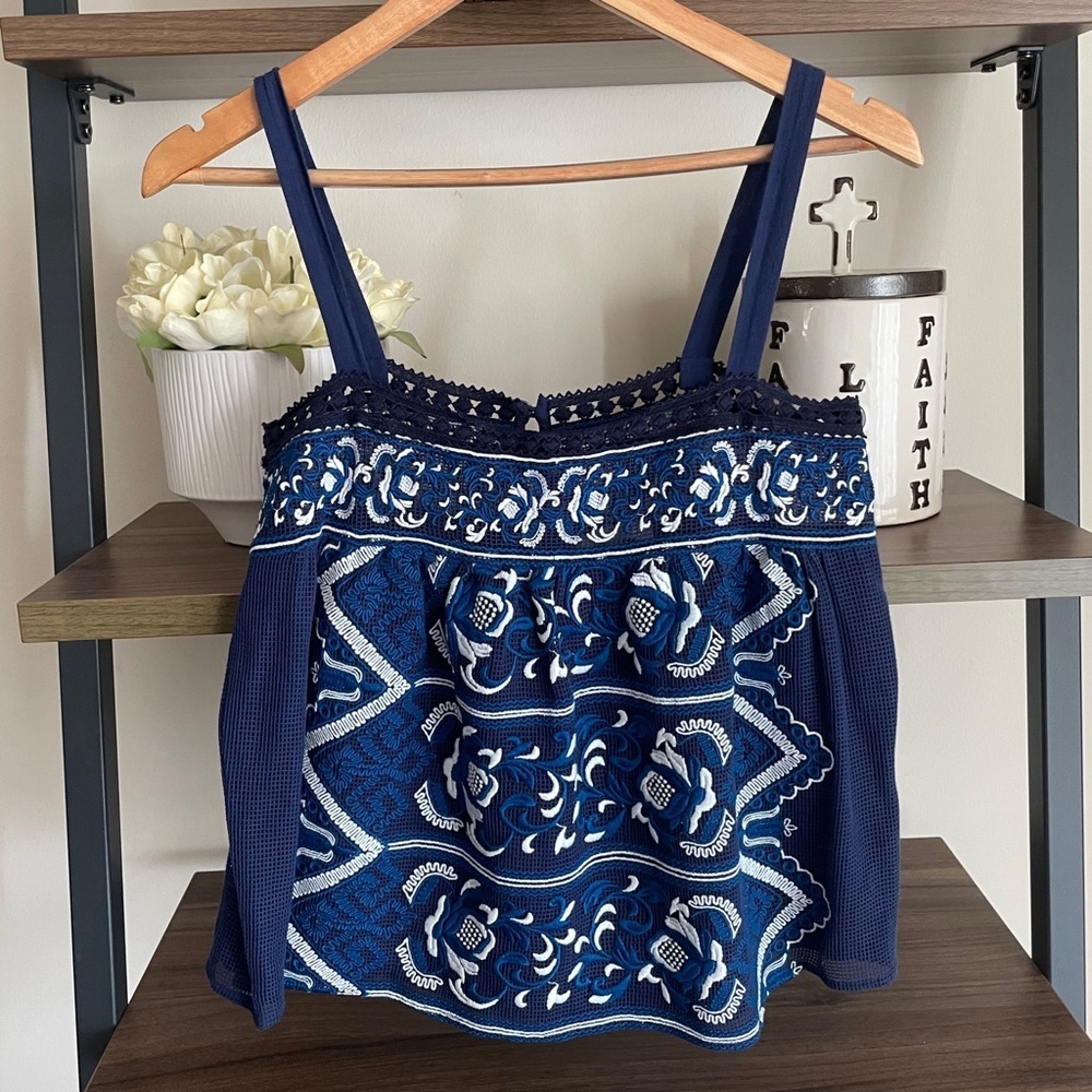 NWOT Sea New York Bluee and White Embroidered Top, Size 0